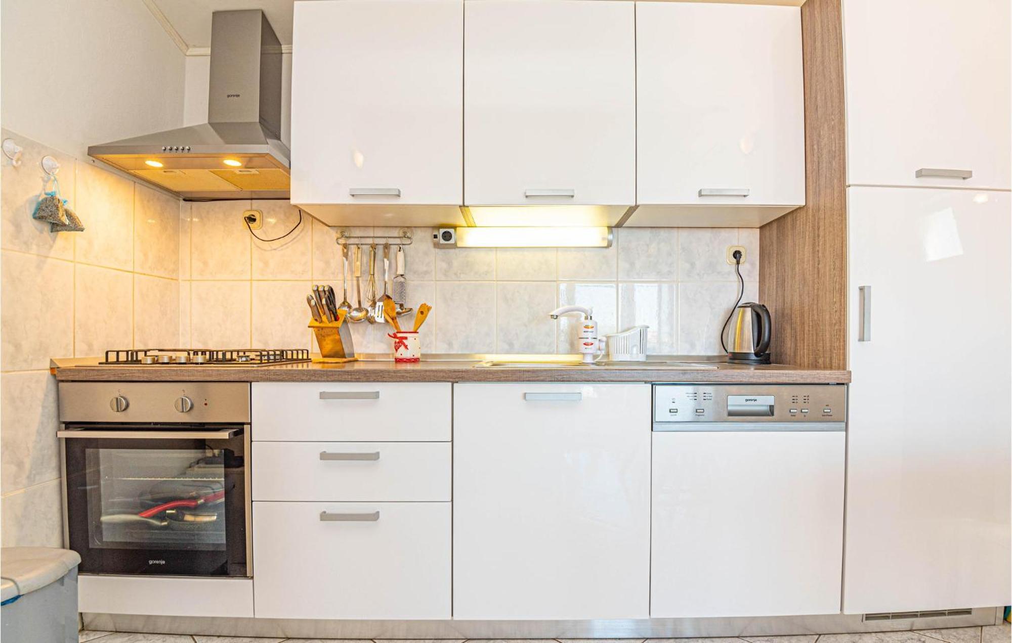 Nice Home In Zatoglav With House Sea View Podglavica Экстерьер фото